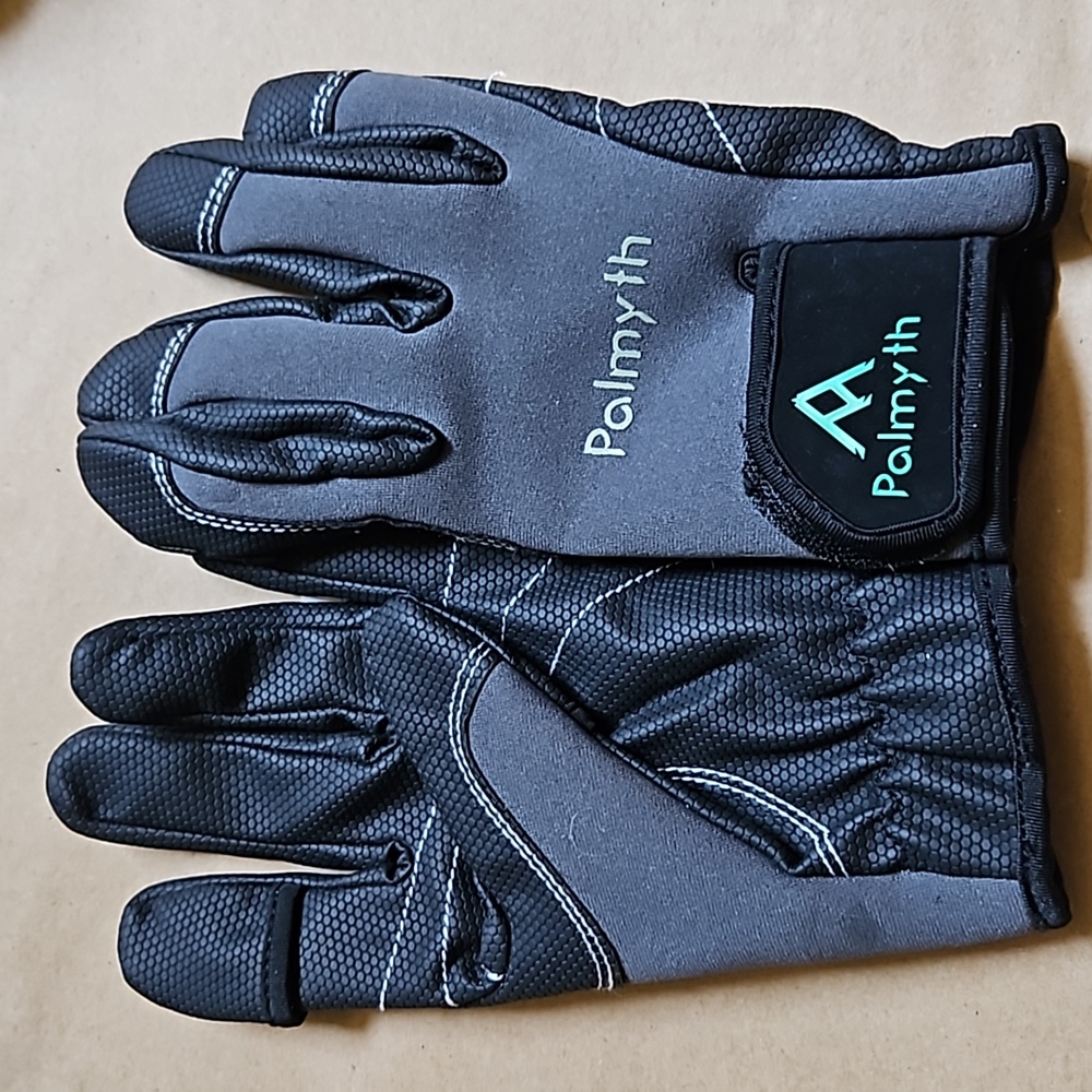 Palmyth fishing gloves